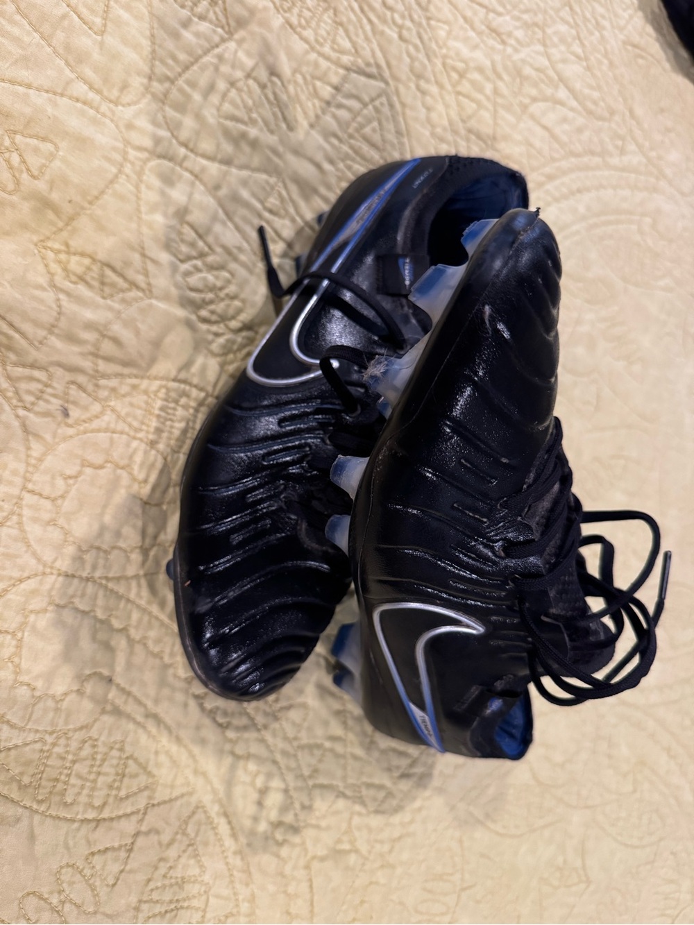 Men’s Black Soccer Cleats - Nike Tiempo